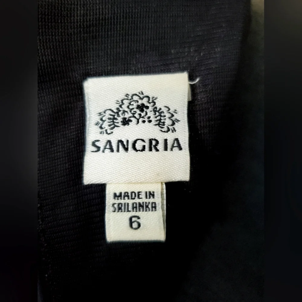 Sangria Black and Silver Shift Cocktail Dress - Picture 4 of 4